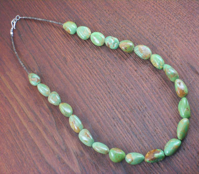 Necklace Native American Turquoise Hand Shaped Nugget